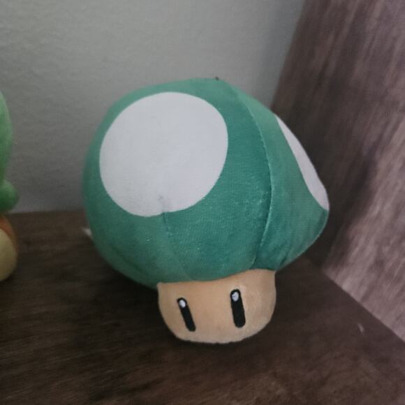 Yoshi Nintendo Plush Lot 2 Yoshi 1 Mushroom Super Mario Brothers Bundle Cute. EC - Picture 4 of 8